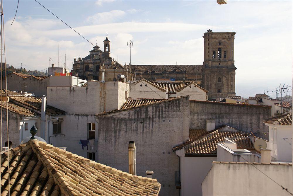 Oyo Fonda Sanchez Hotel Granada Kültér fotó